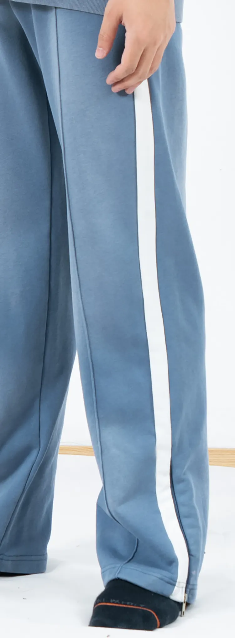 Blue Short Sleeve Hooded Tracksuit with White Side-Stripe Pants